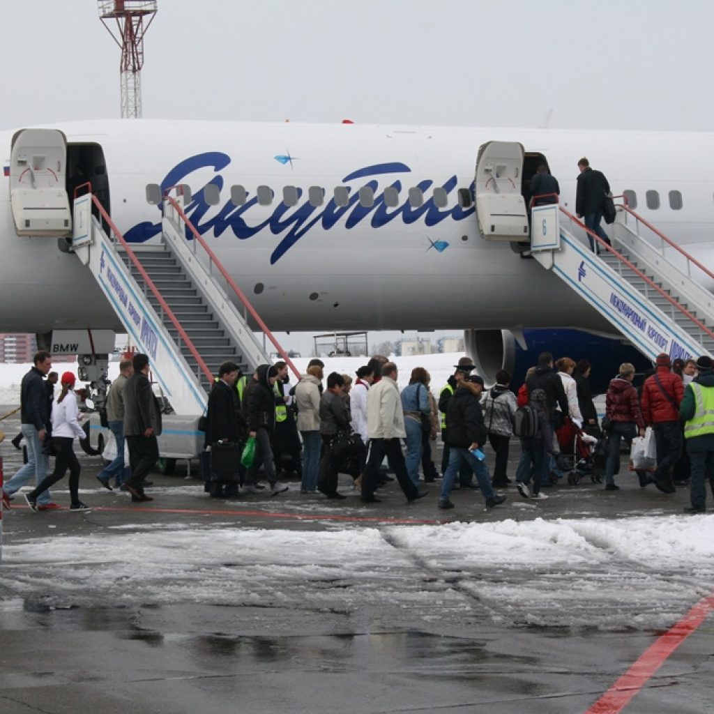 самолет москва якутск